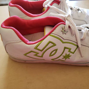 DC tennis shoes size 10W